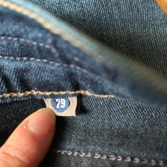 Citizens of Humanity slightly bootcut women’s size 29 dark wash jeans - Picture 2 of 15